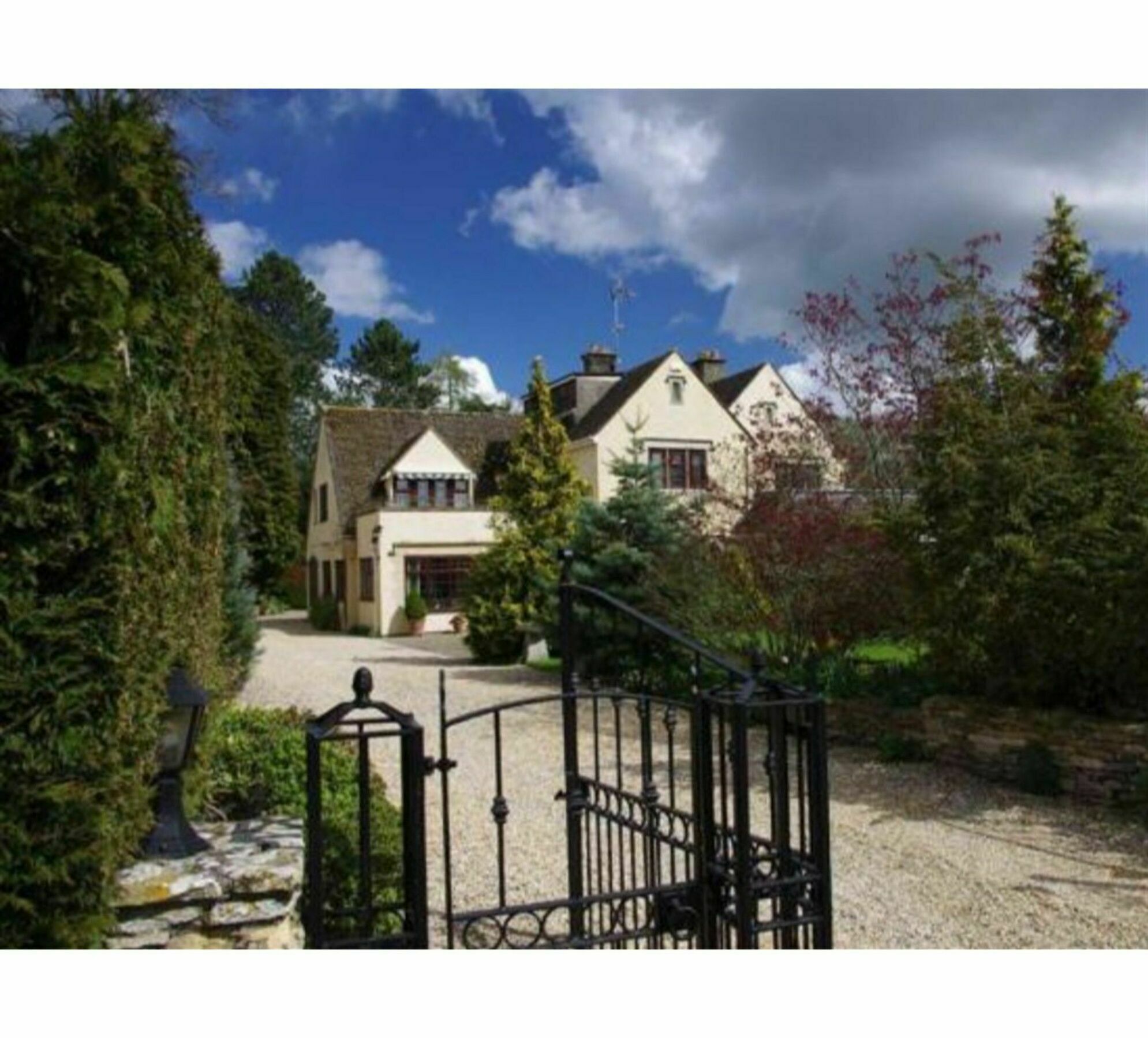 Coombe House Bourton-on-the-Water Exterior foto